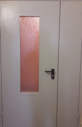 Дверь Дт-4 ( на этаж от лифта с остеклением)